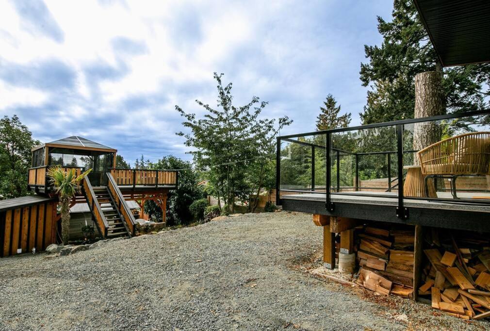 1-Bedroom Knotty Pine Cabin W Sauna & Jacuzzi Сук Екстер'єр фото